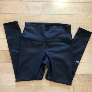 Alo yoga pants
